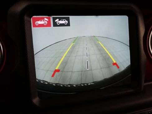 Used 2021 Jeep Wrangler Rubicon AWD/4WD image 7
