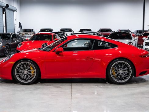 Used 2017 Porsche 911 Carrera S RWD image 3