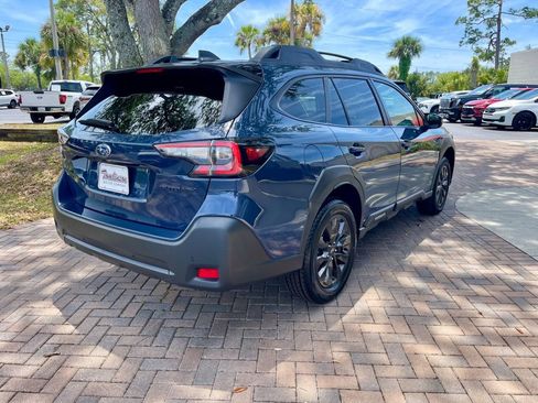 Used 2025 Subaru Outback Onyx Edition AWD/4WD image 6