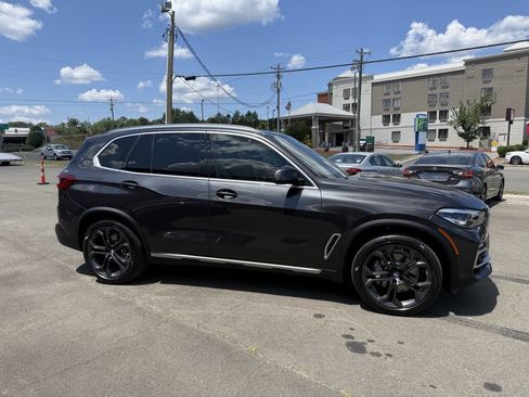 Used 2019 BMW X5 xDrive40i AWD/4WD image 2