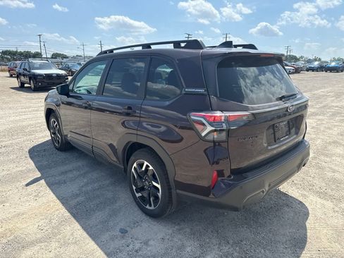 Used 2026 Subaru Forester Limited AWD/4WD image 2