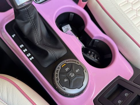 Used 2024 Ford Bronco Big Bend image 57