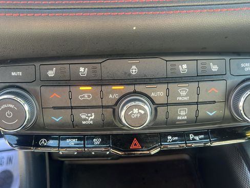 Used 2024 Dodge Durango GT image 21