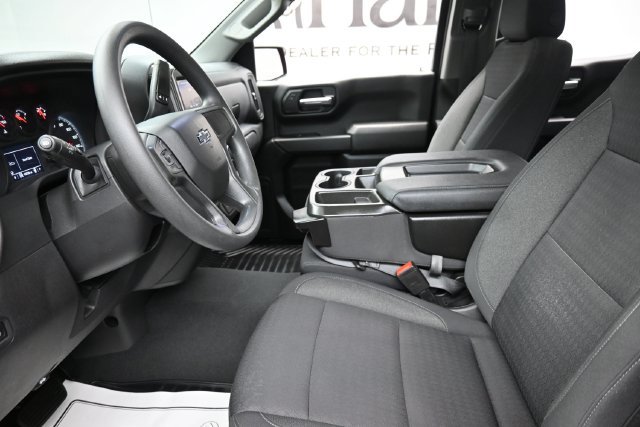 Used 2023 Chevrolet Silverado 1500 Custom Trail Boss w/ LPO, Dark Essentials Package AWD/4WD image 16