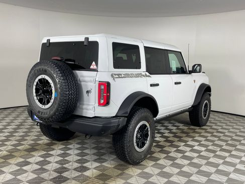 New 2025 Ford Bronco Badlands w/ Sasquatch Package image 6