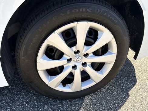 Used 2024 Toyota Corolla LE image 11