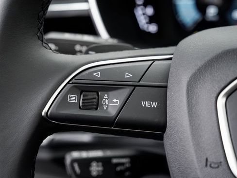 New 2025 Audi Q3 2.0T Premium image 12