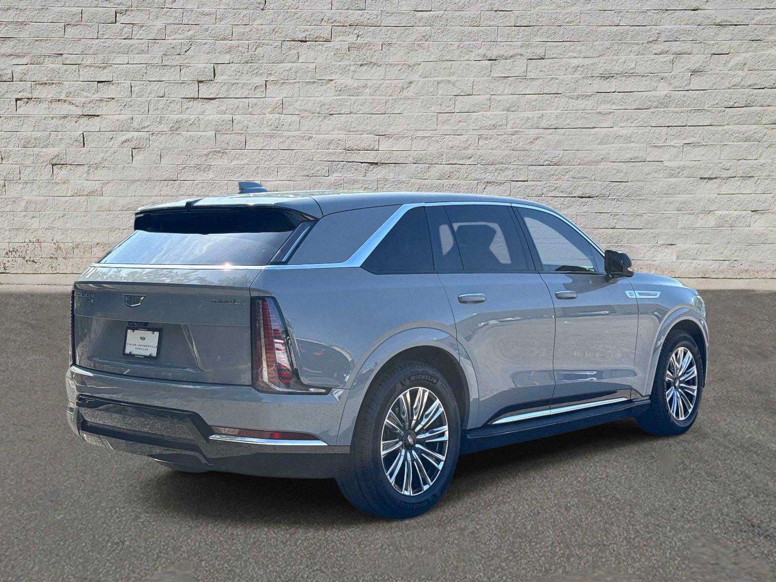 New 2026 Cadillac Escalade IQ Luxury 1 w/ LPO, Floor Liner Package AWD/4WD image 5