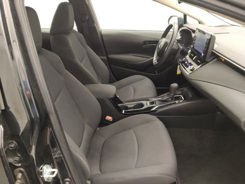 Used 2022 Toyota Corolla LE image 21