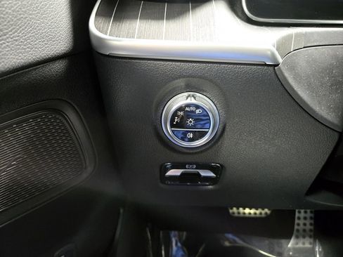 Used 2022 Mercedes-Benz C 300 C 300 w/ AMG Line w/ Night Package image 13