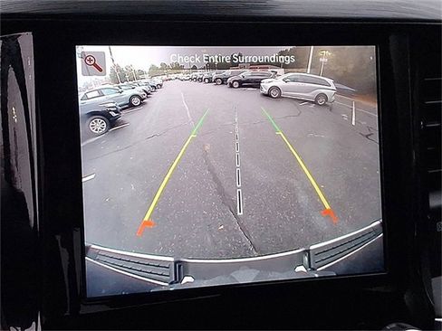 Used 2024 RAM 1500 Laramie image 18