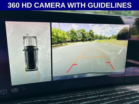 Used 2025 Cadillac Escalade IQ Sport 1 AWD/4WD image 4