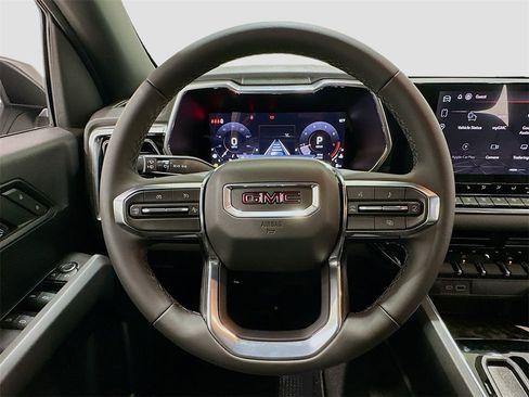 New 2026 GMC Canyon Elevation w/ Convenience Package image 11