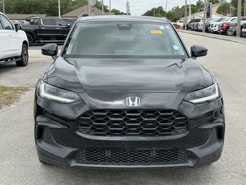 Used 2025 Honda HR-V LX image 3