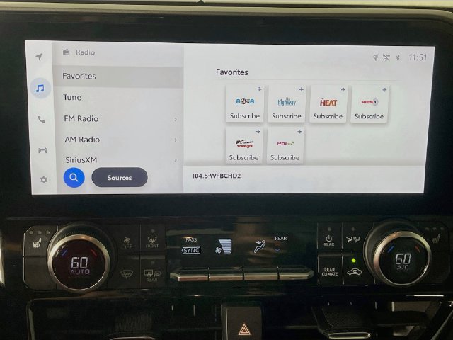 Used 2023 Toyota Highlander Bronze Edition FWD image 15