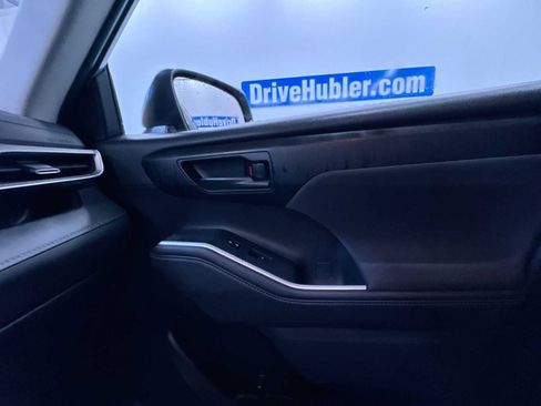 Used 2024 Toyota RAV4 LE image 35