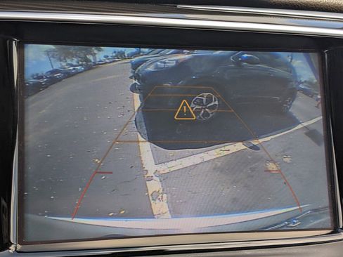 Used 2019 Buick Envision Essence image 27