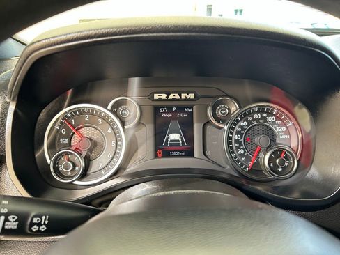 Used 2025 RAM 1500 Big Horn image 39