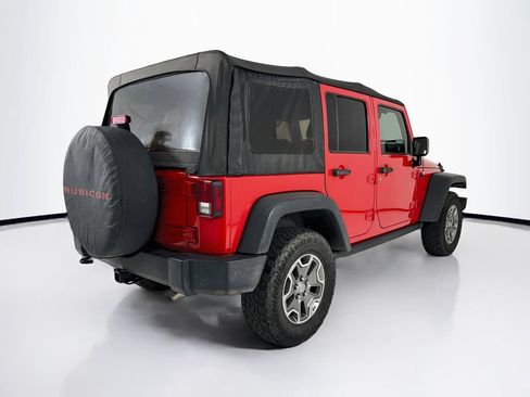 Used 2016 Jeep Wrangler Unlimited Rubicon AWD/4WD image 7