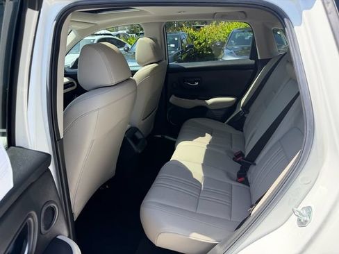 Used 2024 Honda HR-V EX-L image 13