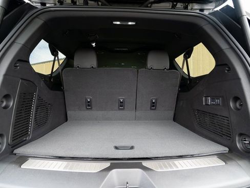 New 2025 Chevrolet Suburban Premier w/ LPO, Get Active Package image 38