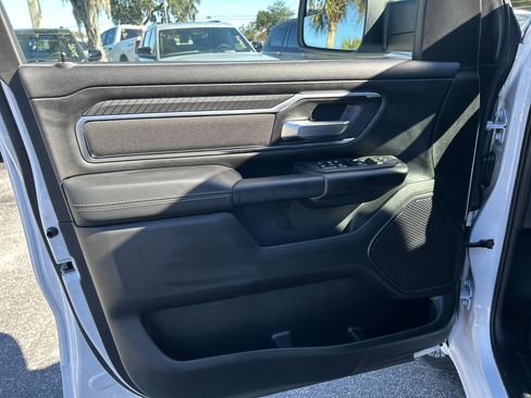 New 2026 RAM 1500 4x4 Crew Cab image 14