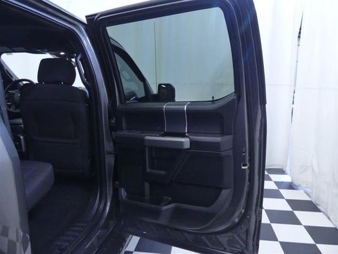 Used 2019 Ford F150 XLT w/ Equipment Group 302A Luxury AWD/4WD image 24
