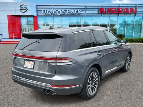 Used 2024 Lincoln Aviator Reserve image 2