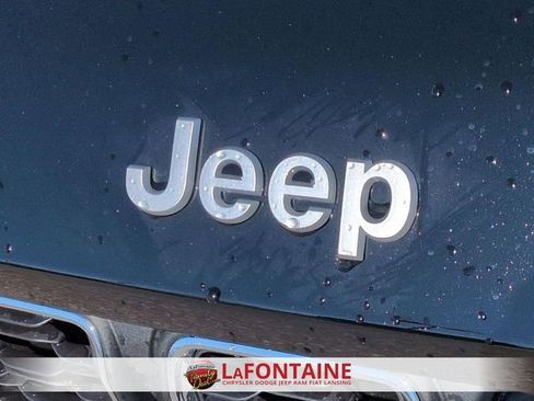 New 2026 Jeep Grand Cherokee Laredo X image 9