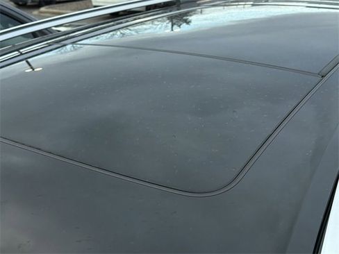 Used 2020 BMW X7 xDrive40i w/ Cold Weather Package image 9