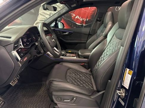 Used 2023 Audi SQ7 Prestige AWD/4WD image 10