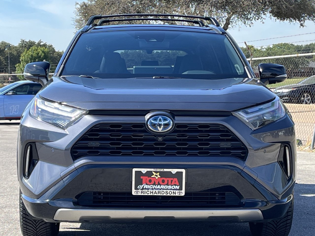 Used 2023 Toyota RAV4 XSE AWD/4WD image 7