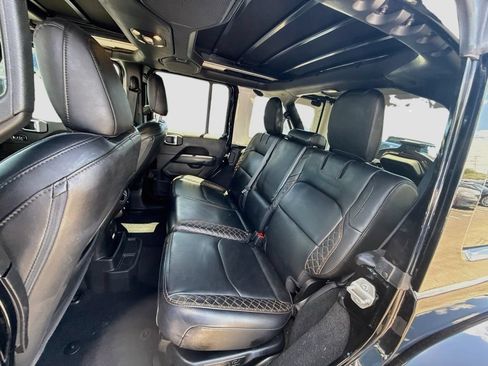 Used 2023 Jeep Wrangler Unlimited Sahara AWD/4WD image 27