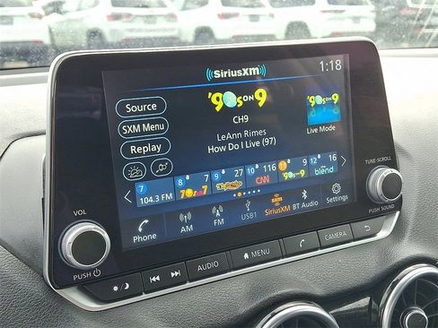 Used 2025 Nissan Sentra SV image 17