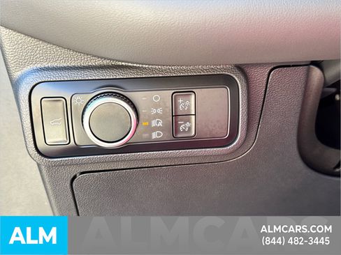 Used 2025 Ford Explorer Active image 42