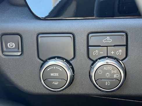 New 2026 GMC Sierra 1500 Elevation image 22