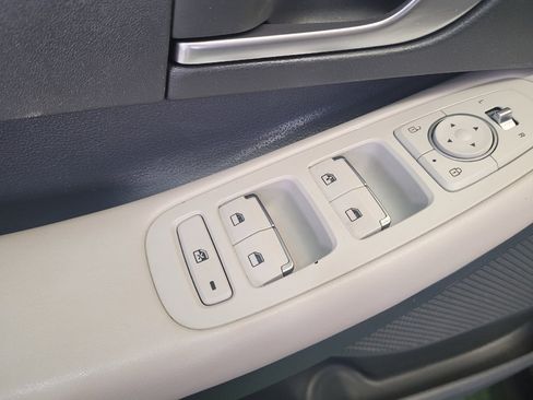 Used 2023 Hyundai Sonata SE FWD image 27