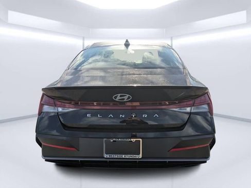 New 2026 Hyundai Elantra SEL Sport Premium w/ Cargo Package FWD image 4