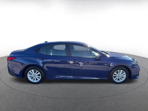 Used 2025 Toyota Camry LE image 20