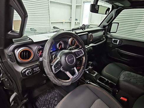 Used 2022 Jeep Gladiator Mojave w/ Trailer Tow Package image 12