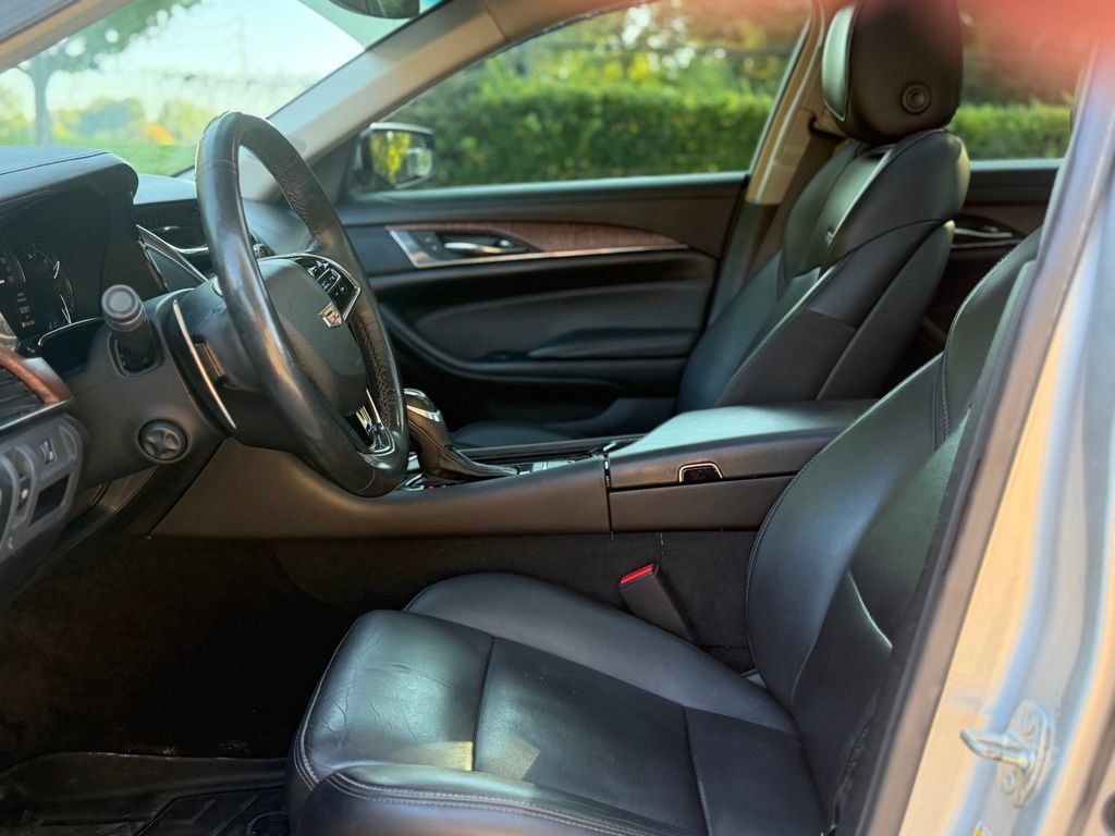 Used 2019 Cadillac CTS Sedan w/ Seating Package RWD image 10