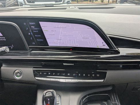 Used 2023 Cadillac Escalade ESV Sport w/ Touring Package image 19