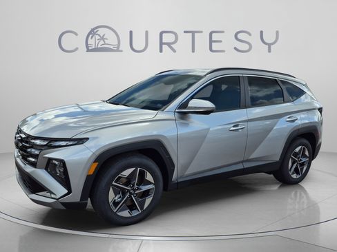 New 2026 Hyundai Tucson SEL FWD image 1