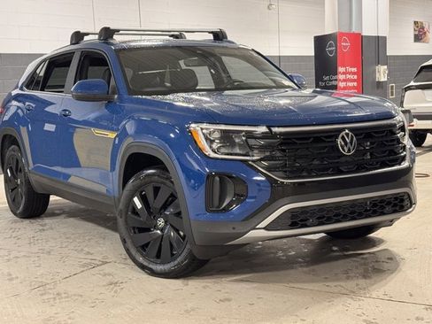 New 2026 Volkswagen Atlas Cross Sport SE image 5