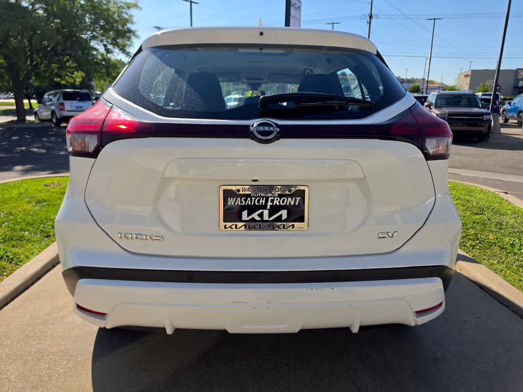 Used 2023 Nissan Kicks SV FWD image 6