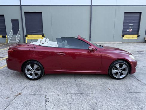 Used 2010 Lexus IS 250C image 5
