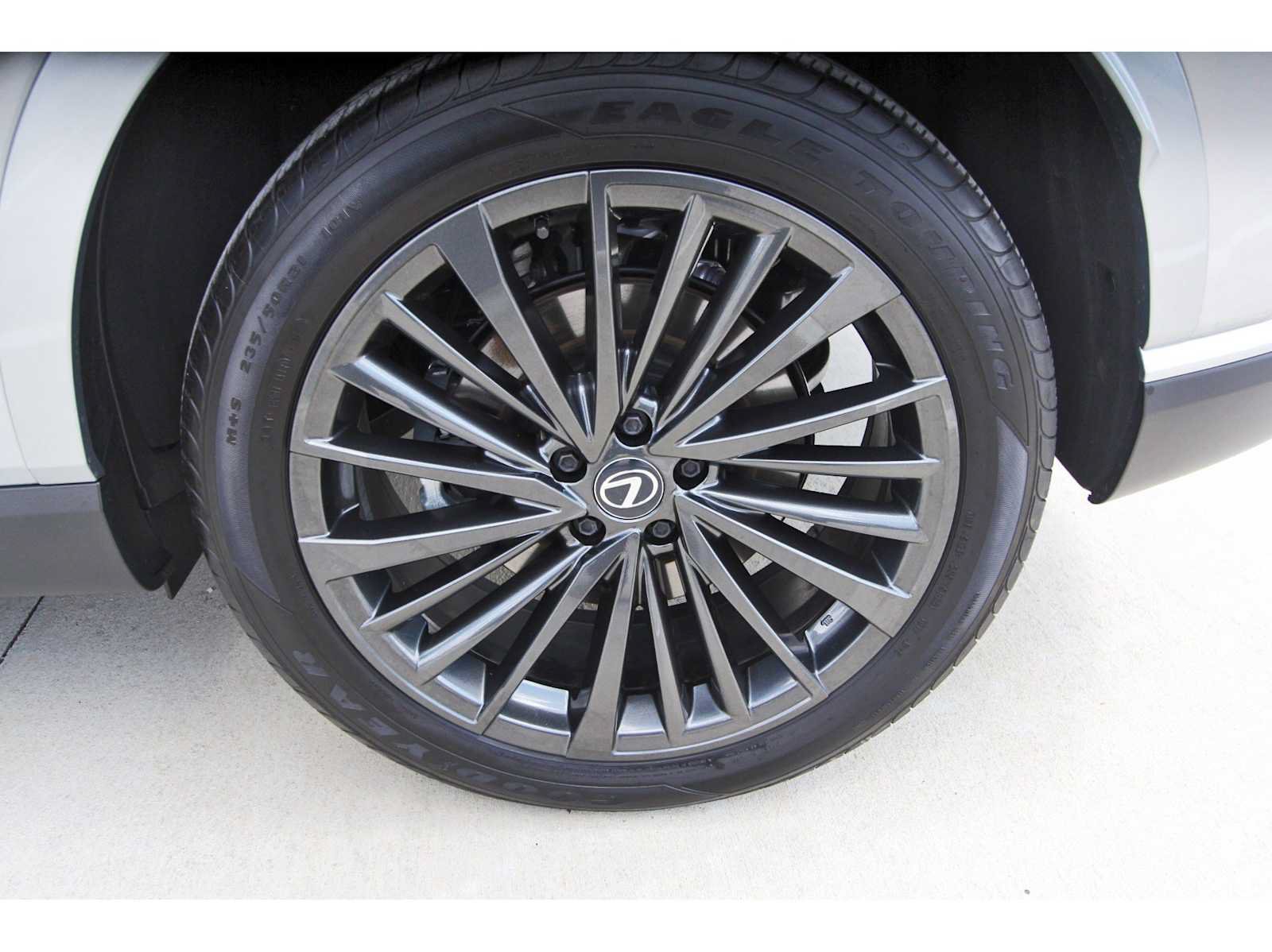 Used 2025 Lexus RX 350 Premium w/ Convenience Package FWD image 30