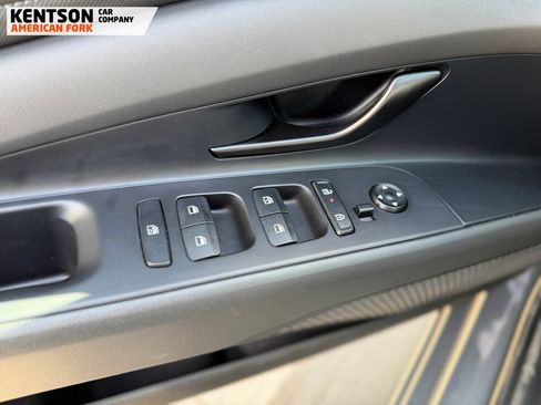 Used 2026 Hyundai Elantra Sport FWD image 19