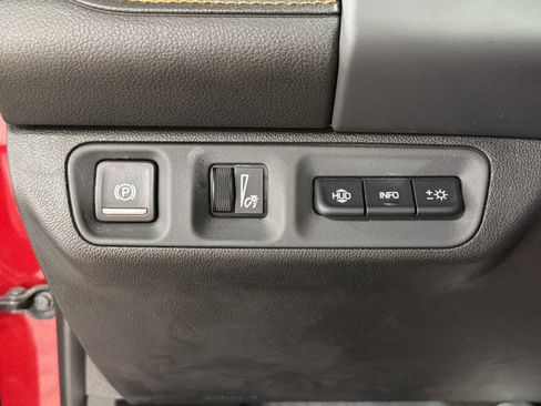 Used 2023 GMC Acadia AT4 w/ GMC Pro Grade Package AWD/4WD image 22