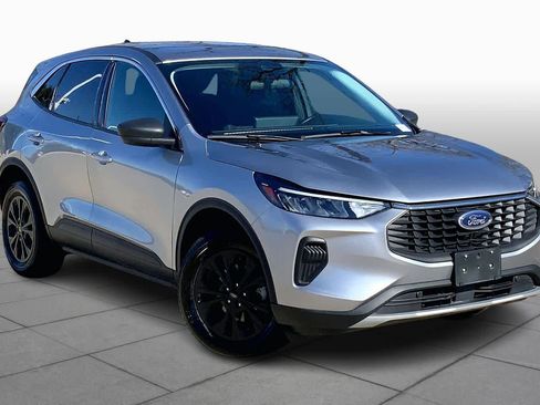 Used 2024 Ford Escape Active w/ Tech Pack #1 image 3